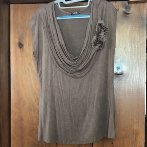Beautiful sleeveless top large rayon spandex soft brown color